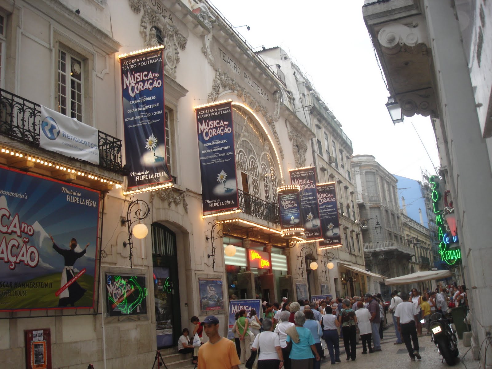[Teatro+Politeama.JPG]