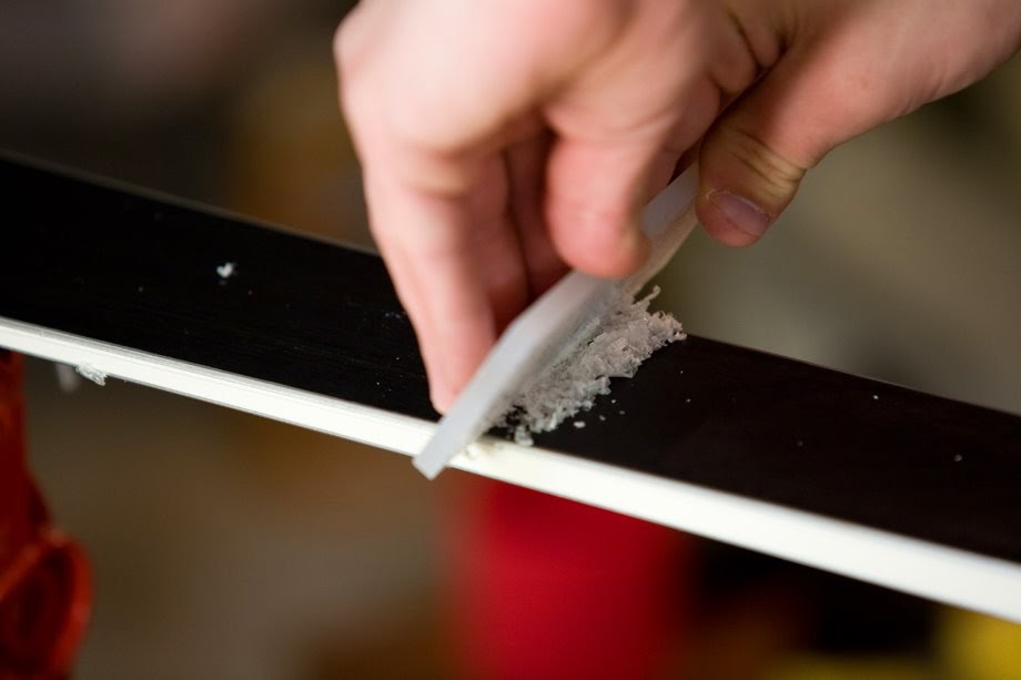 Ski Tuning Chapter 9 Scraping and Brushing