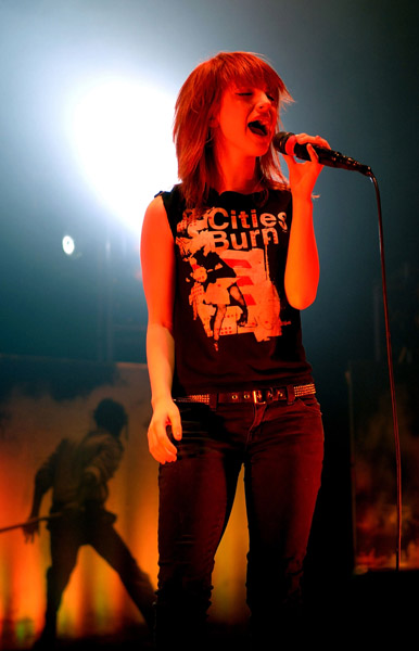 hayley williams hair. ORANGE HAIR HAYLEY WILLIAMS