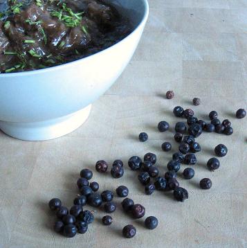 [beef+with+stout+juniper.jpg]