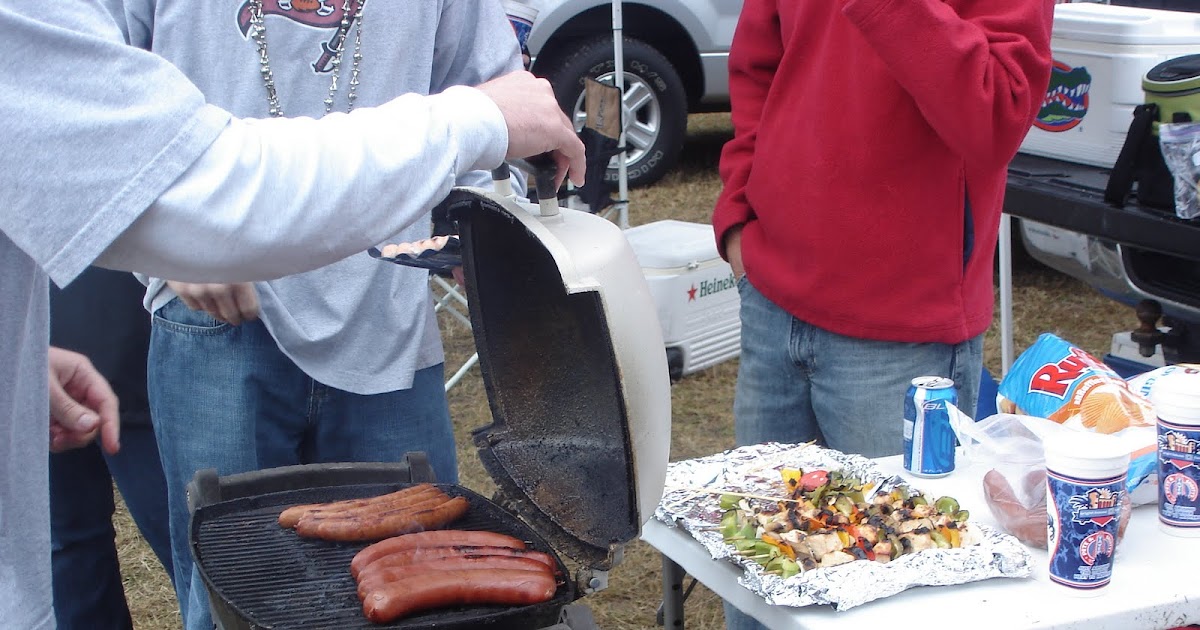 The Tiny Skillet Tailgating Time & bringing back Mexican Fried Cheese