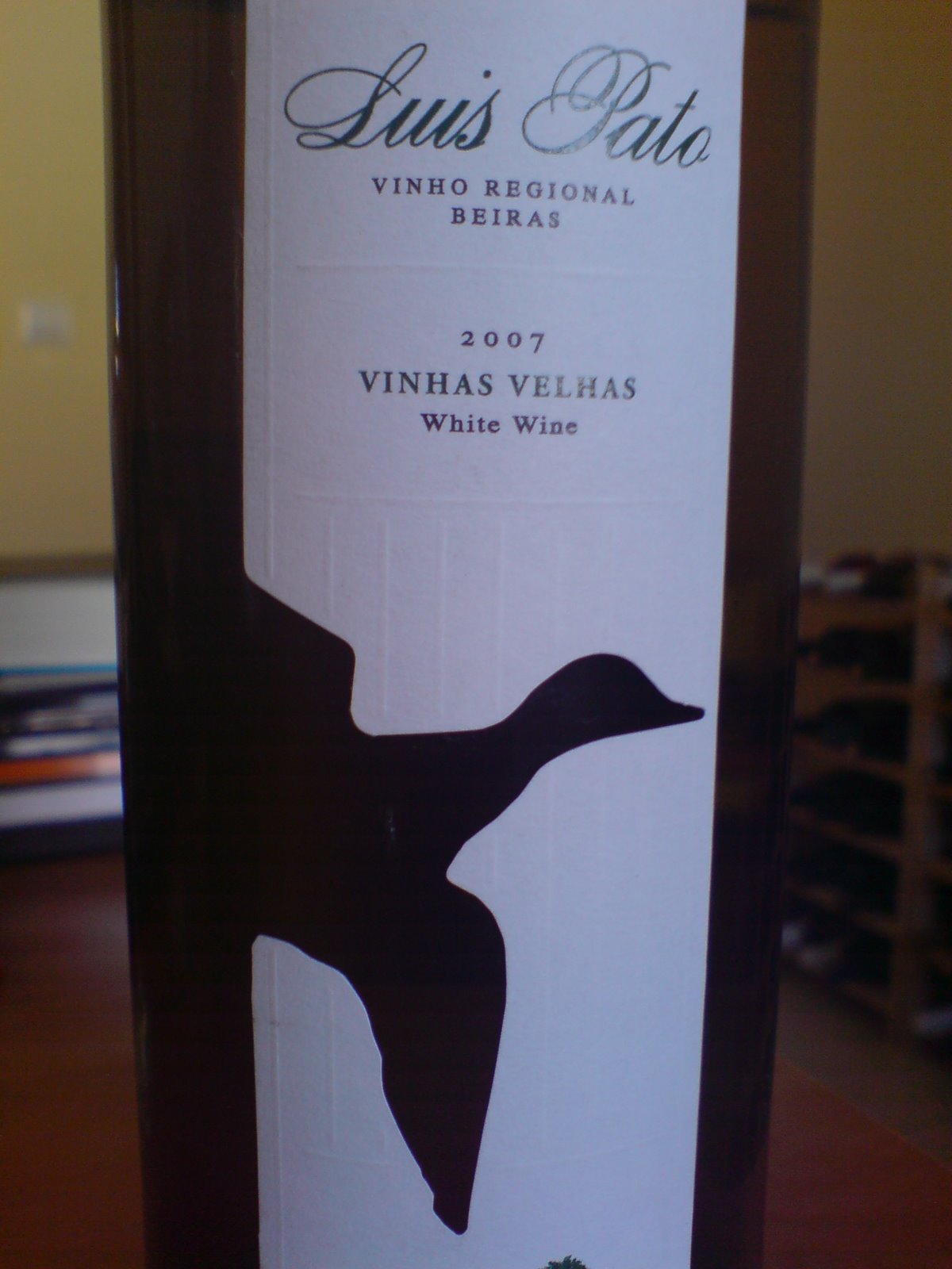 [LP_vinhasvelhasbranco2007.JPG]