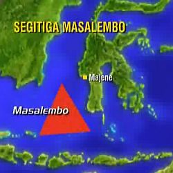 Segitiga Bermuda Segitiga Bermuda