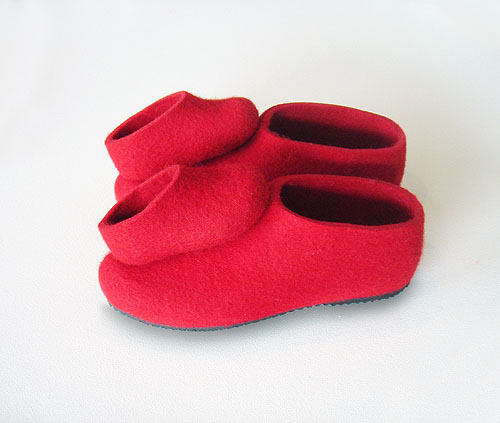 [stepping-on-shoes.jpg]