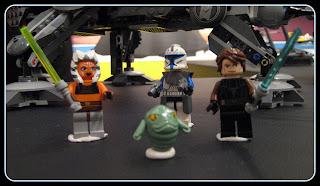 7675 AT-TE Walker mini-figures(four) prerelease 2008
