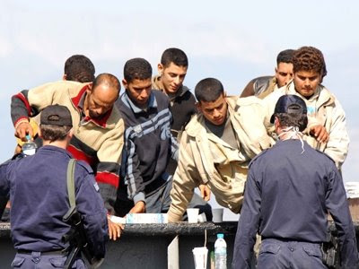 http://2.bp.blogspot.com/_SFZt0tl-B3U/SSy_8hCBItI/AAAAAAAAVGM/8US5lCTqo3E/s400/lathrometanastes030303.bmp