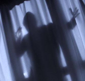 http://2.bp.blogspot.com/_SFZt0tl-B3U/STMOLKisUGI/AAAAAAAAVUo/02dgVeTclVI/s400/burglar00000.jpg