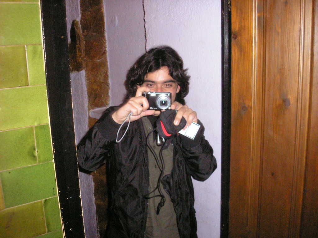 [P4030087.jpg]