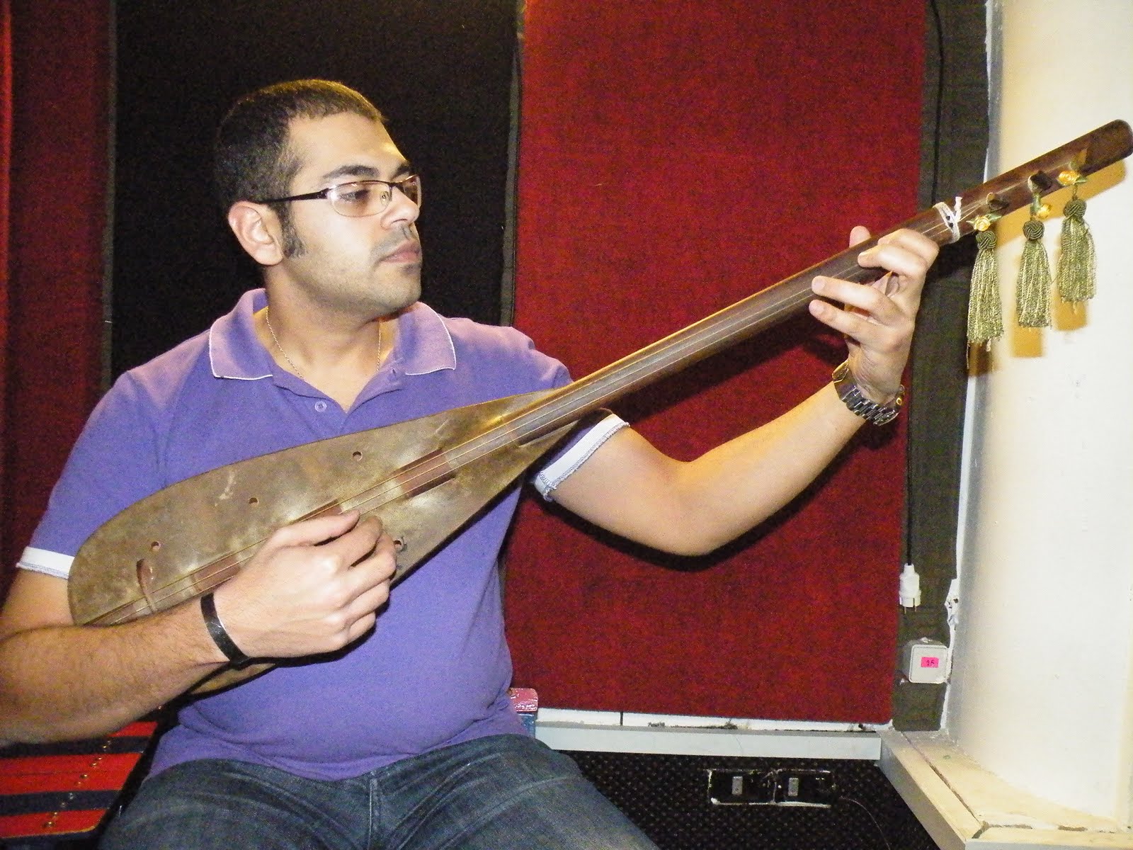 SHE2I2 Ancient Egyptian music makes a comeback