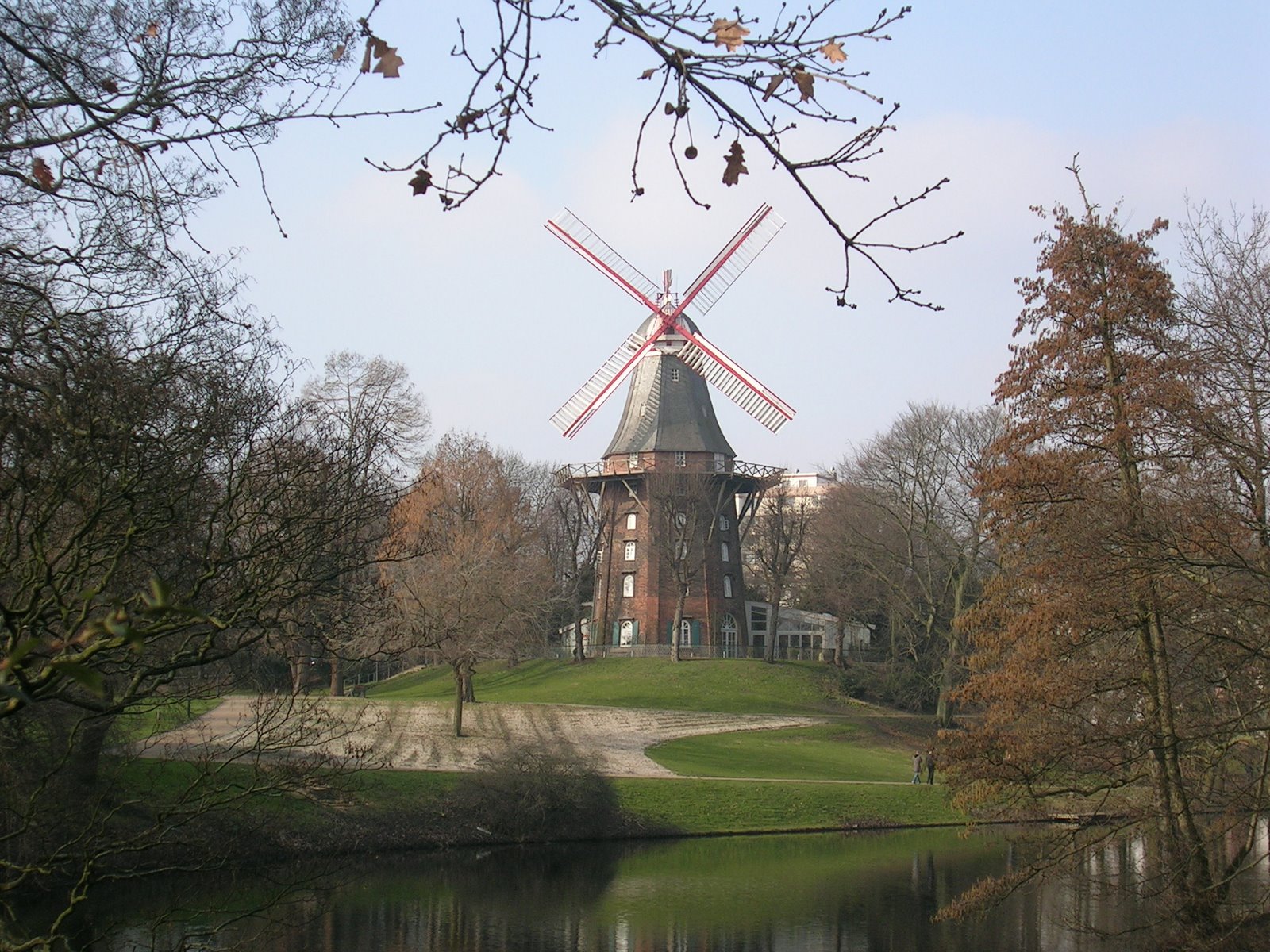 [DSCN1320.JPG]