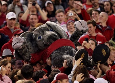 [crowd+surf.jpg]