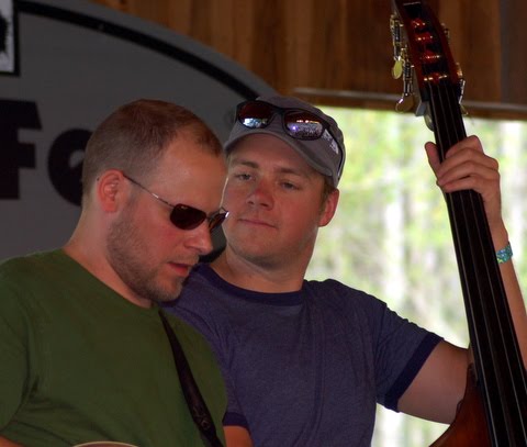 [Infamous+Stringdusters+(115).JPG]