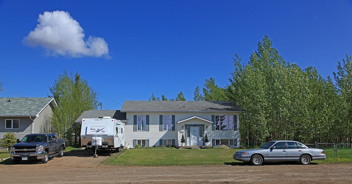 John and Aileen on the road VISITING DONNELLY, ALBERTA