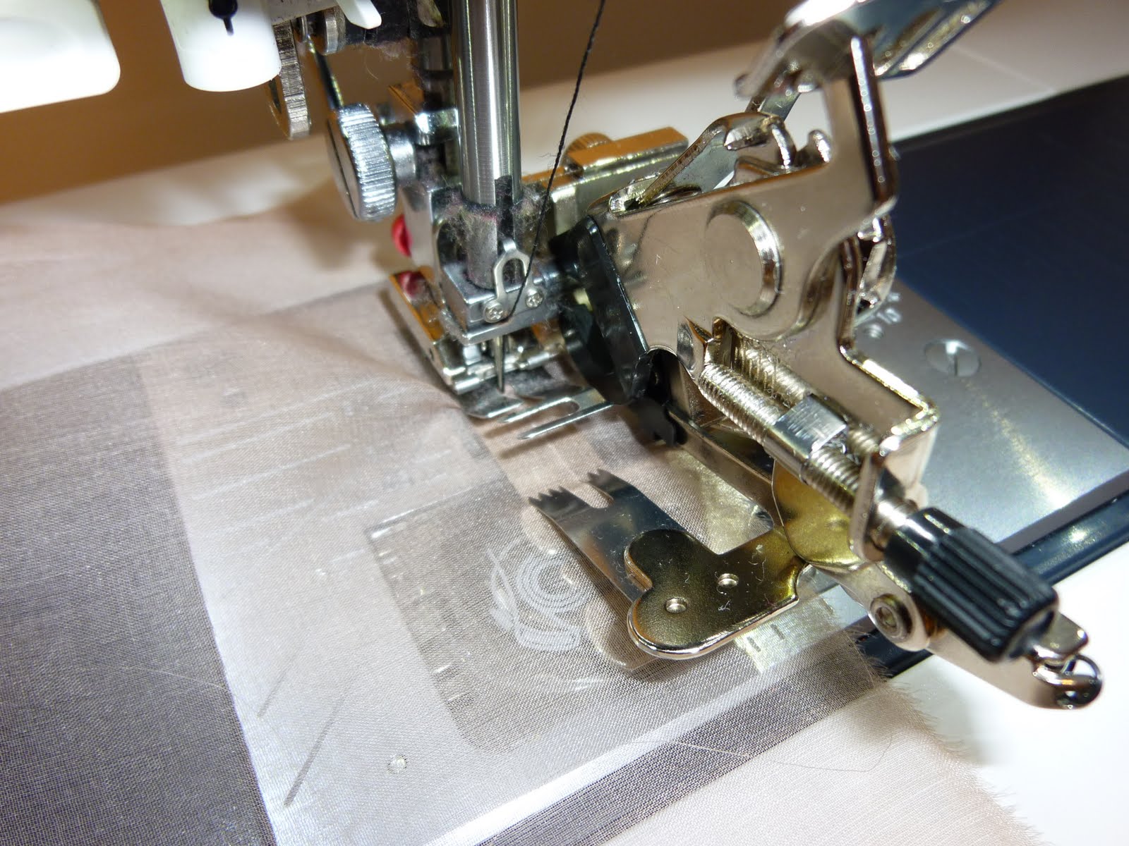 Sew Janome A wonderful attachment.... the Ruffler!!!!