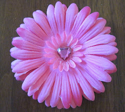 Pink Flower w/Pink Gem $3.50