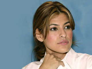 Free non-watermarked Eva Mendes wallpapers at fullwalls.blogspot.com