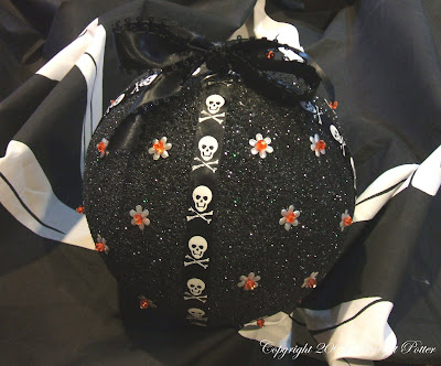 Sparkly Skull Halloween Ornament Centerpiece Copyright Margot Potter 2009 Sparkly Skull Halloween Ornament Centerpiece Copyright Margot Potter 2009