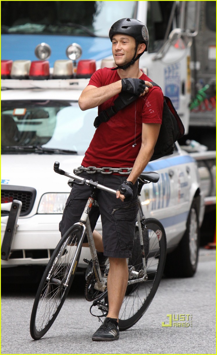 My Movies Database First Look GordonLevitt as Bike Messenger in