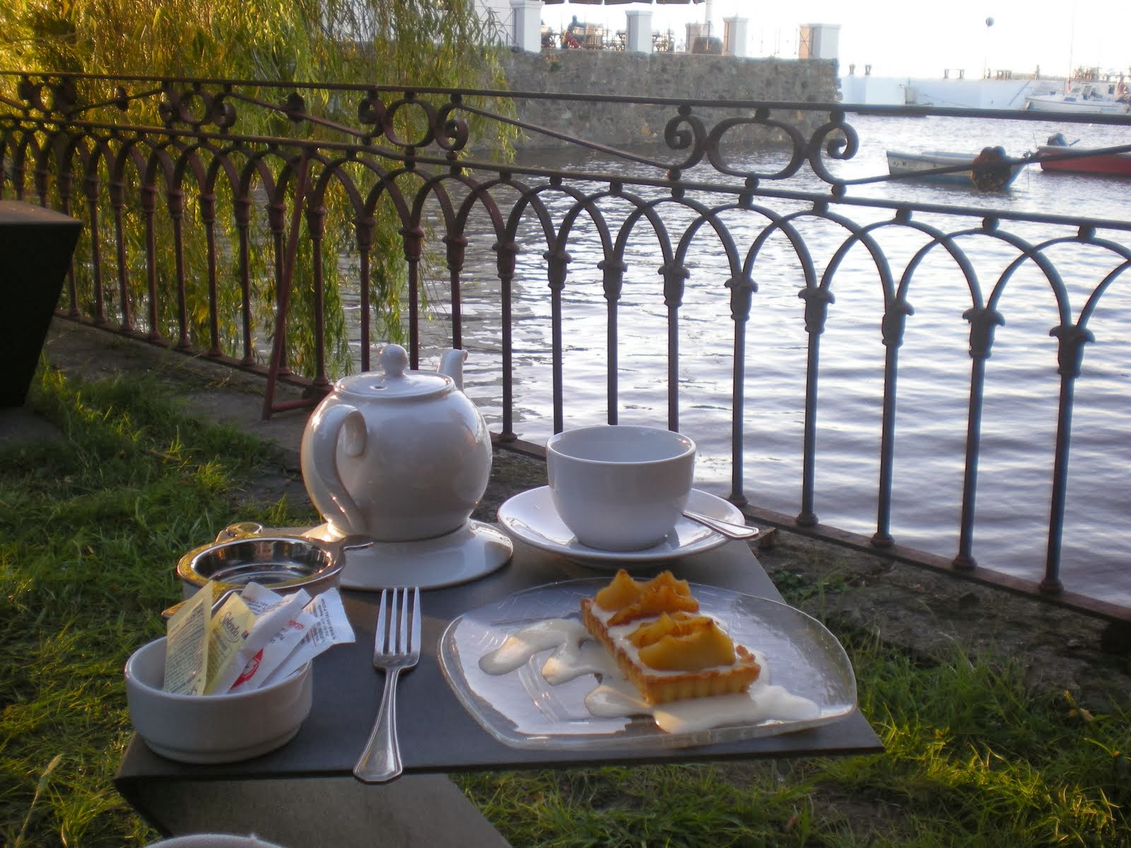 [DSCN0945.JPG]