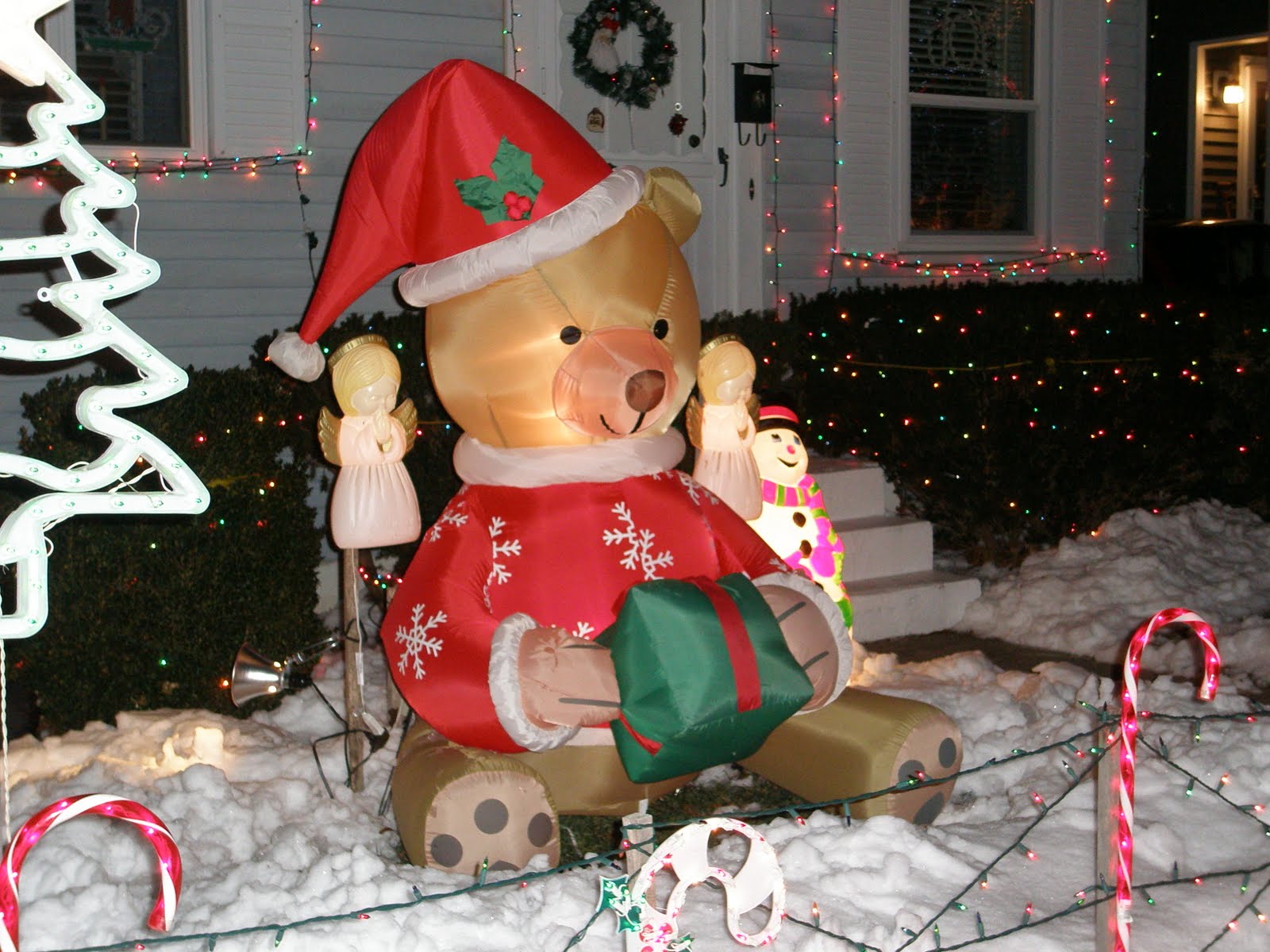 [PC120015.JPG]