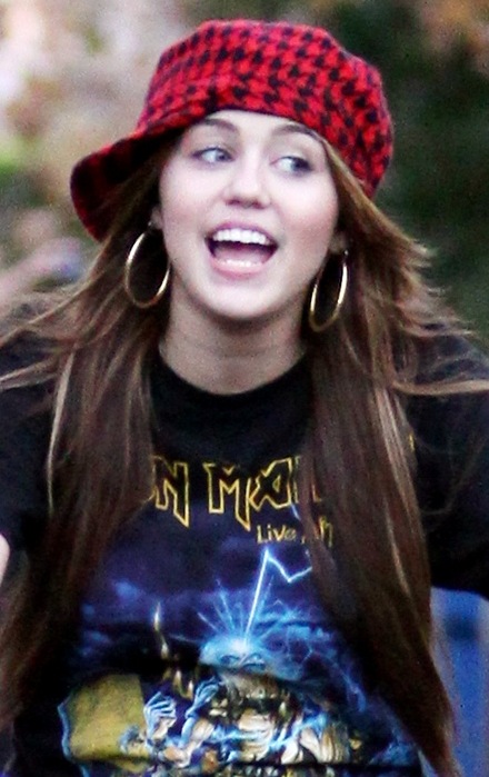 miley-cyrus-live-after-death1.jpg