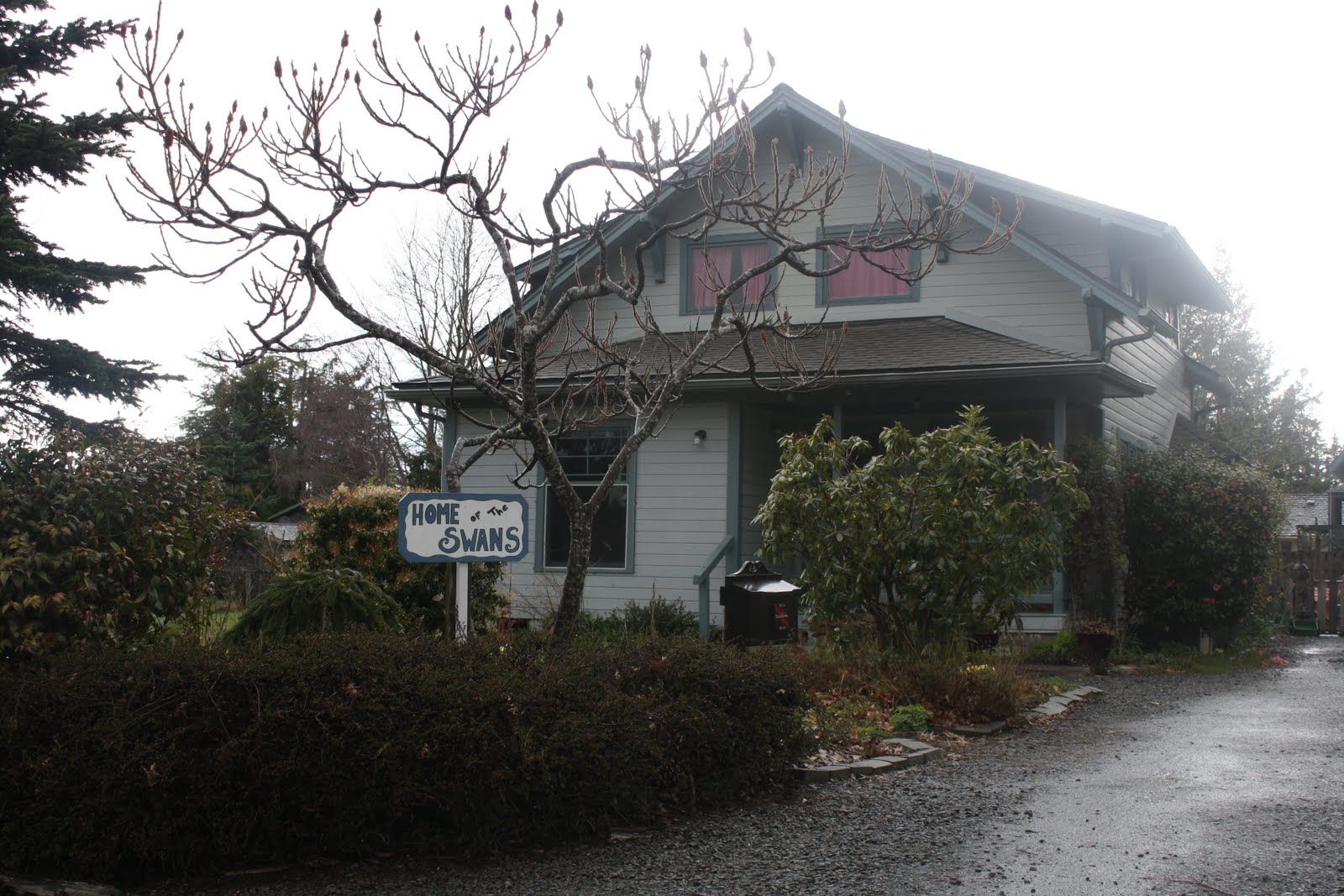 Happily Ever After......... Forks is a FARCE....