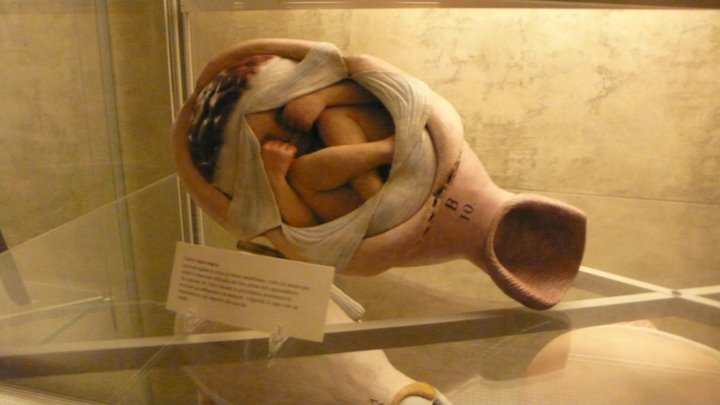 [Bol+museum+6.JPG]