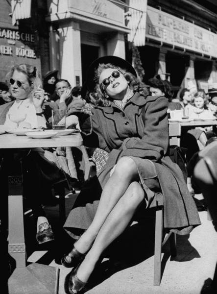 NOTE DE L'HOTEL: East Meets West | Berlin, 1946