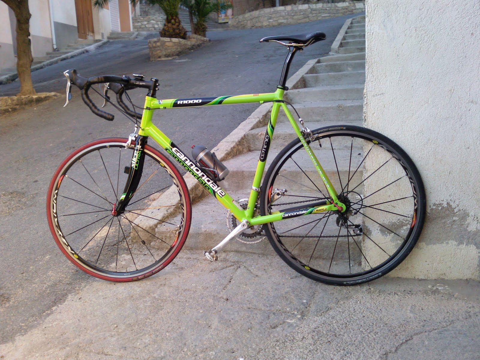 Cannondale R1000