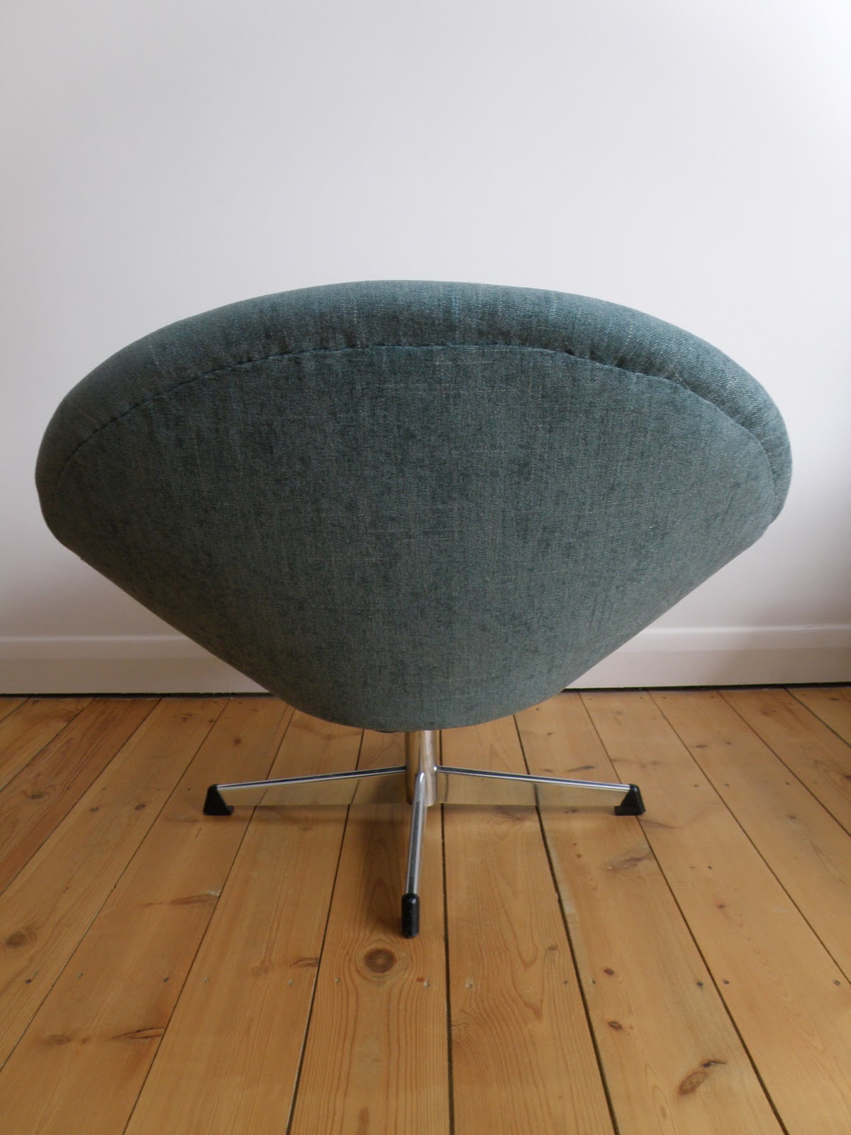 antikmodern the shop reupholstered sixties bucket chair