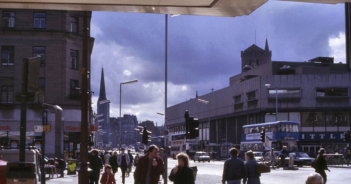 RETRO DUNDEE DUNDEE SHOPPERS 3 1985 & 1986