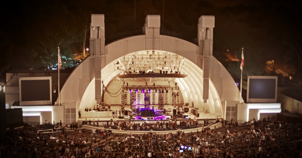 Mike's Journal modern amphitheater in the hollywood