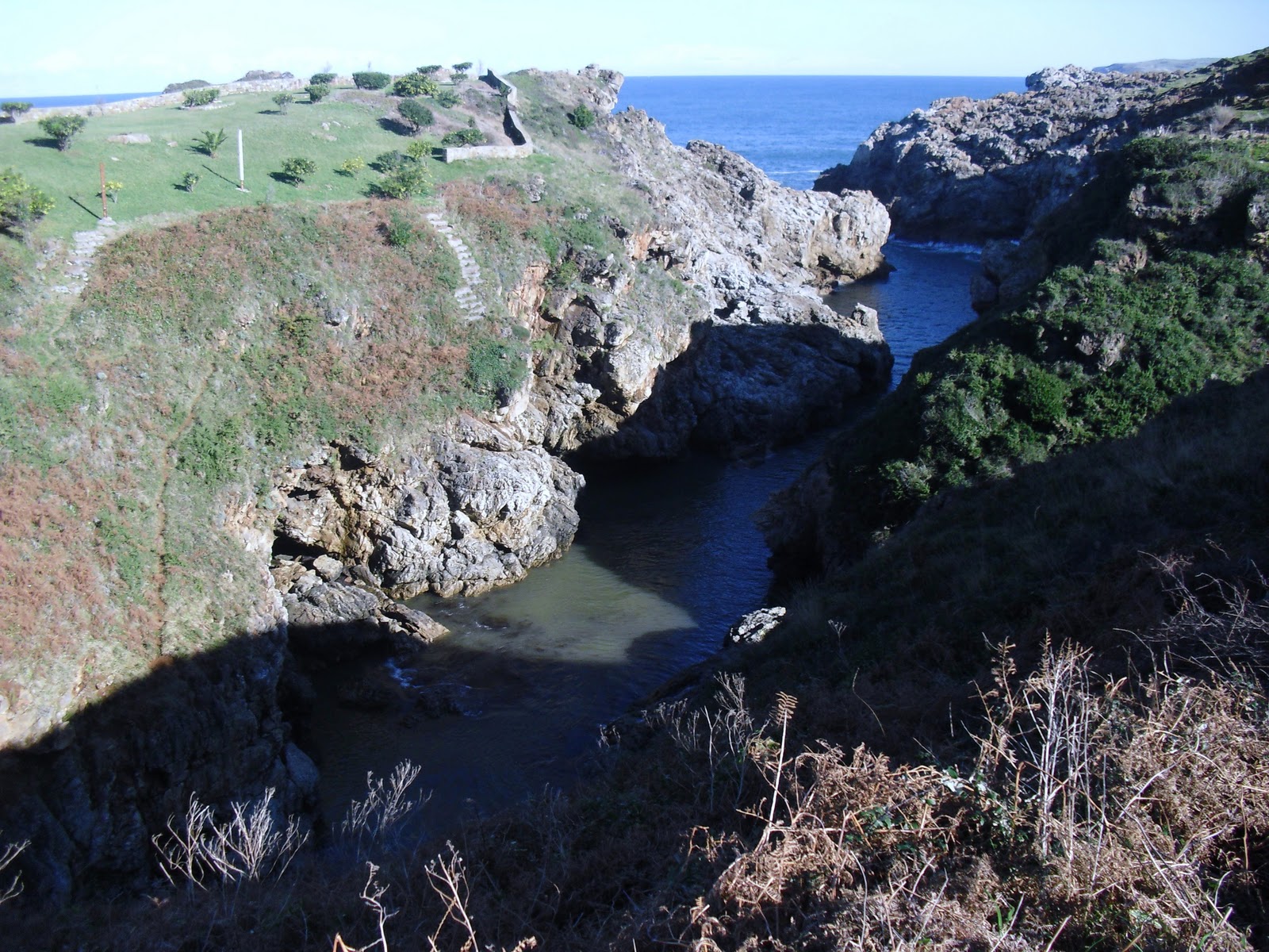 playas y paseos por la costa LA CANALEJA EN OREÑA