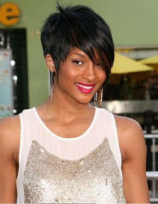 Hot Trendy Cute Short Hairstyles for Summer 2010