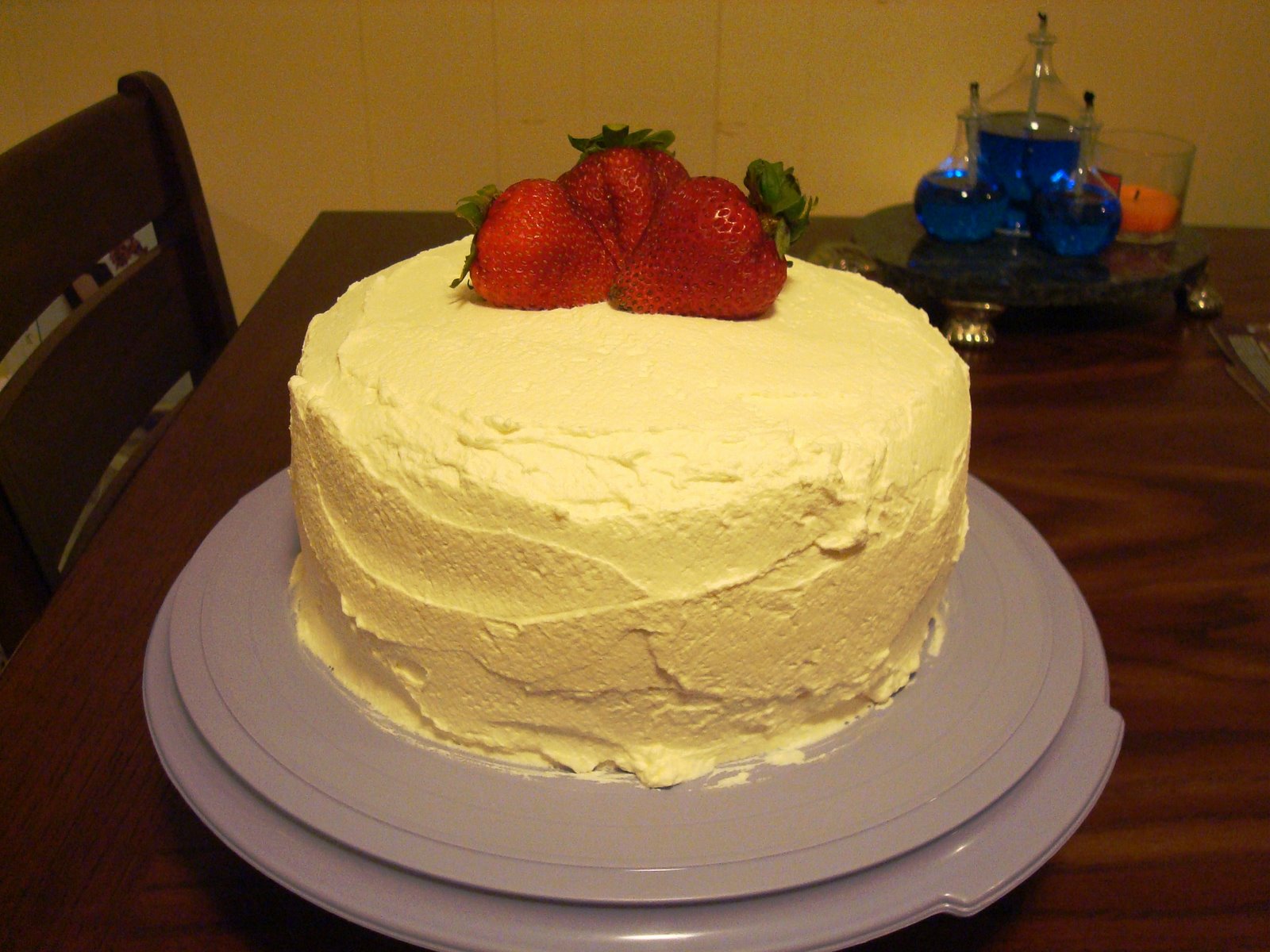 [Strawberries+and+cream+cake.jpg]