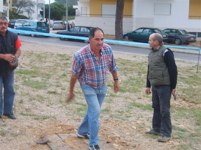 [S8002897.JPG]