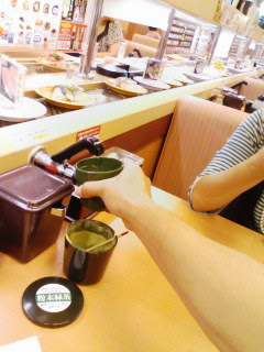 Tales Of Japanese Tea Powder Tea At Kaiten Zushi Sushi Go Round