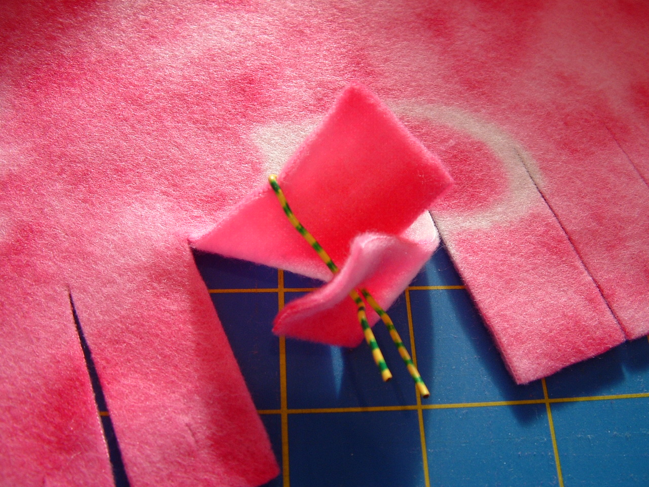 Pieces by Polly Single Layer NoSew "Braided" Fleece Blankets Tutorial