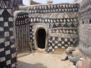 [architecture_gourounsi2.jpg]