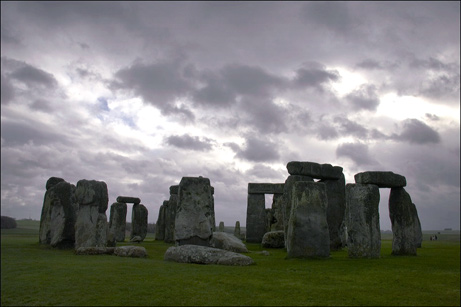 [stonehenge-4-big.jpg]
