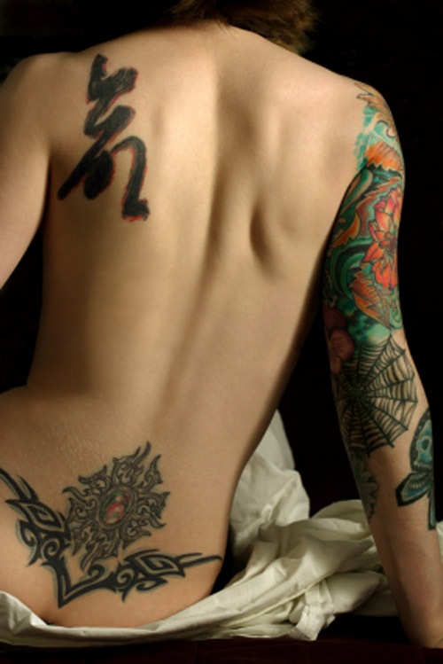 Top 5 Sexiest Shoulder Tattoo Designs For Women