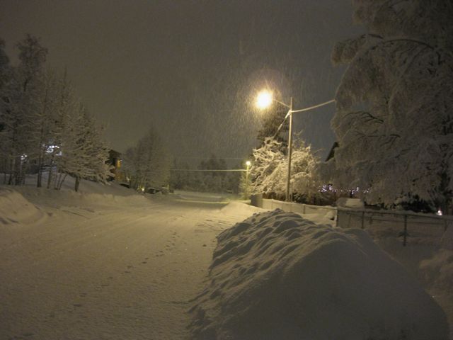 [Night+Snow.jpg]