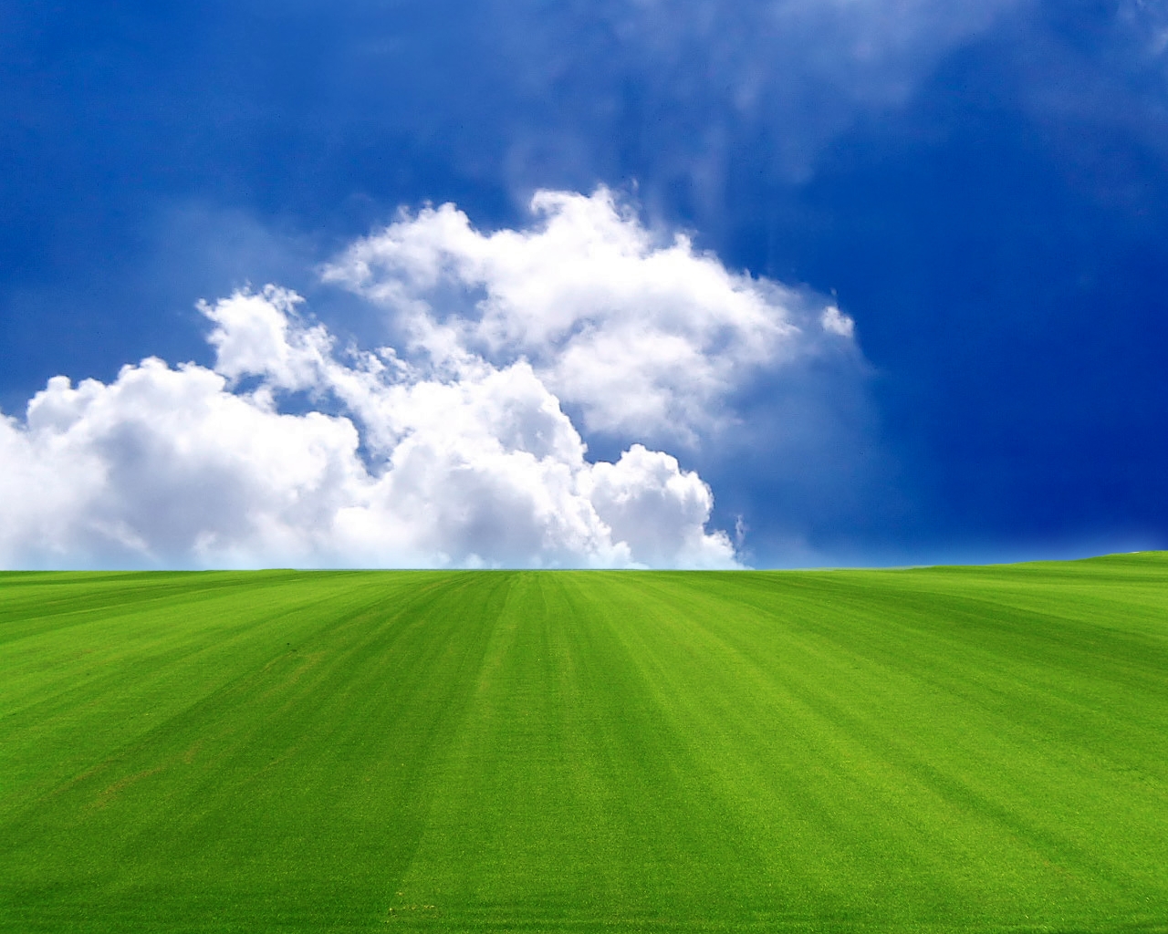 elusive clouds 1280 1024