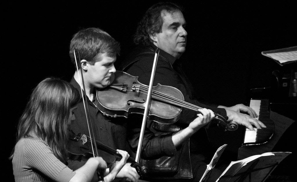 NeuroDojo Violin vs. piano!