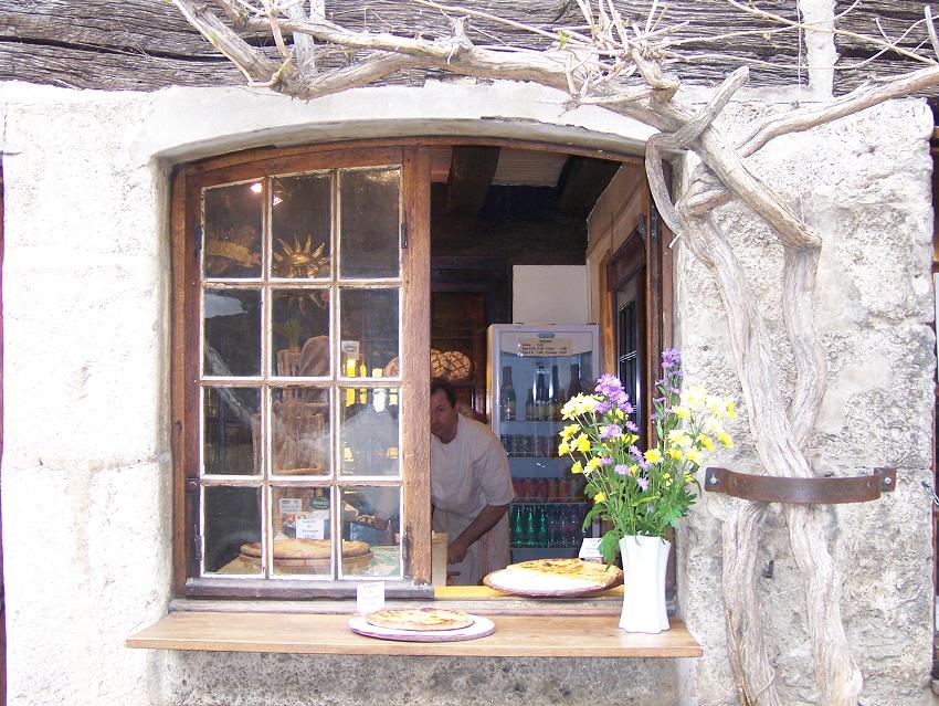 [perougesboulangerie.JPG]