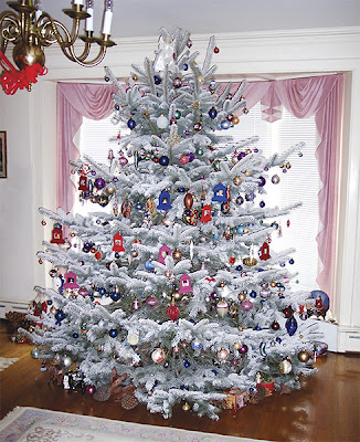White Christmas Tree White Christmas Tree