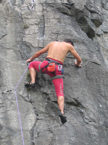 [SuiÃ§a+022[1]...jpg]