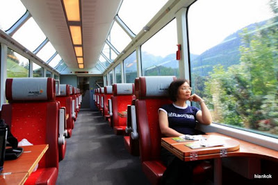 Lucy & Eitchkay Swiss Holidays: Glacier Express from Zermatt to Disentis