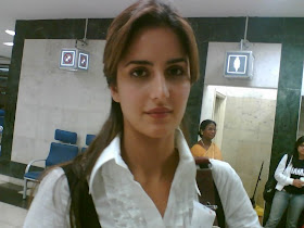 There is no doubt that kareena kapoor without makeup. There is no doubt that