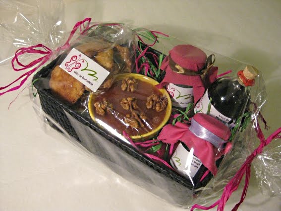 Mensagem de natal 2021 Mão de Borboleta: Cabazes de Natal